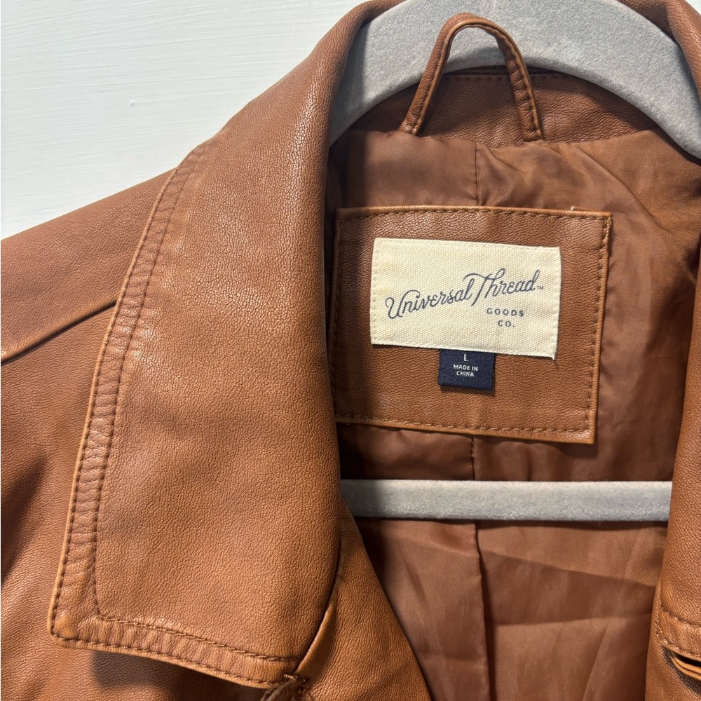 Universal Threads Leather Jacket - image 5